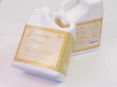 Tyler Glamorous Wash Diva